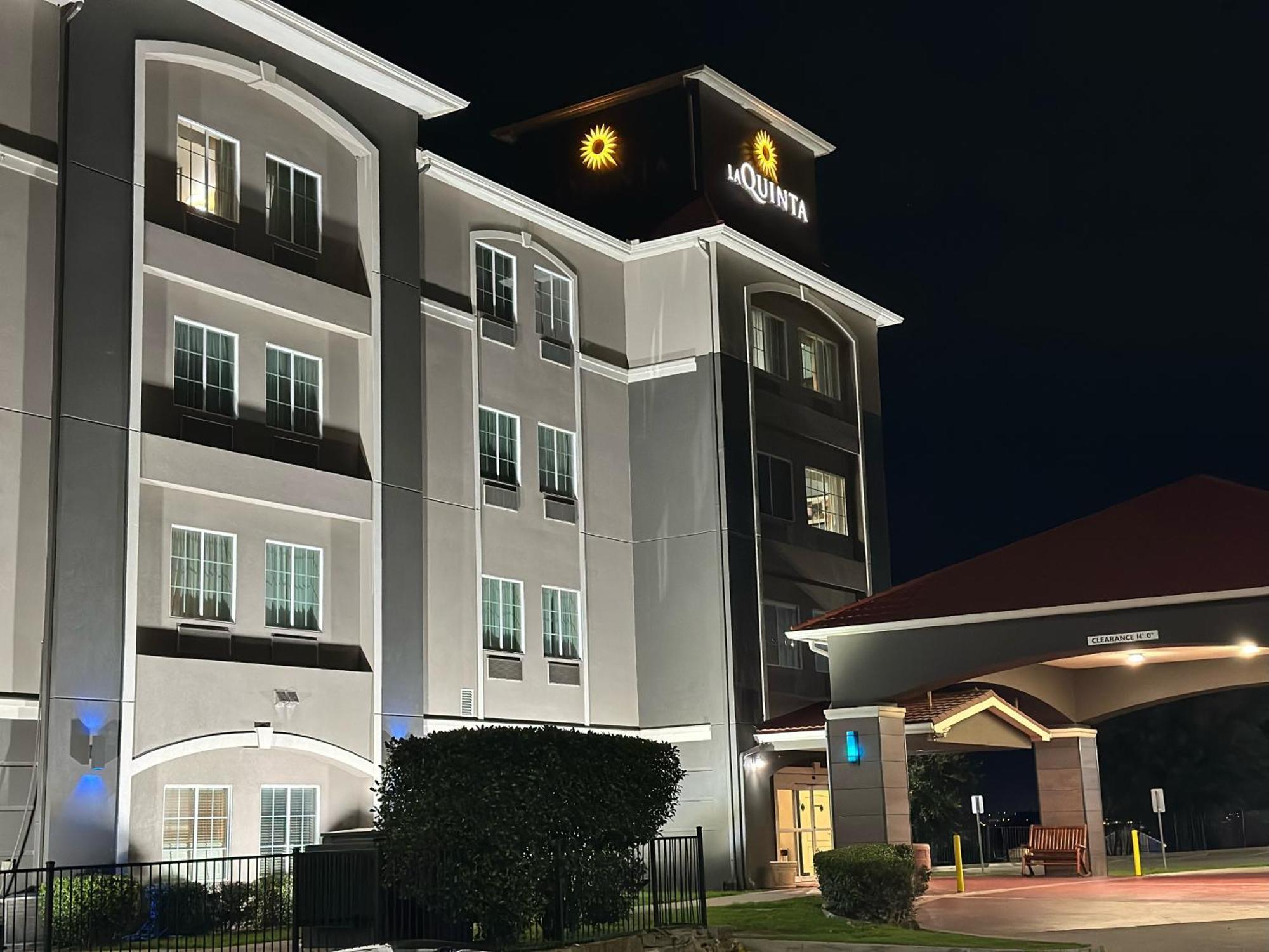 La Quinta By Wyndham Fort Worth - Lake Worth Ngoại thất bức ảnh